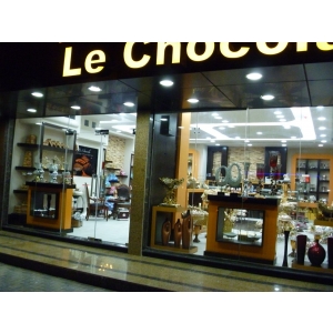 Lee Chocolate